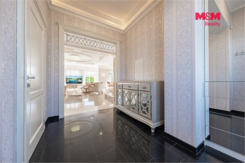 Prodej obchodních prostor, 356 m² - 18