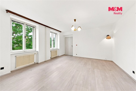 Prodej rodinného domu, 292 m² 12