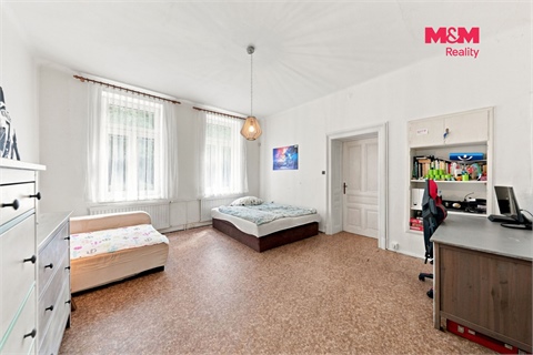 Prodej rodinného domu, 292 m² - 8