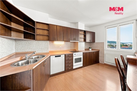 Prodej rodinného domu, 292 m² 8