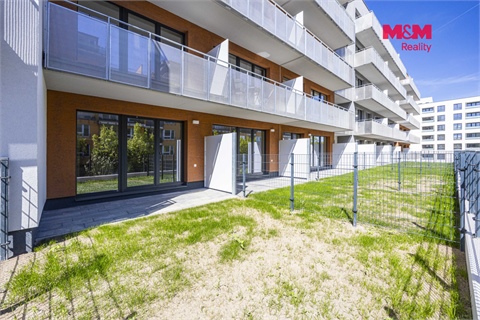 Pronájem bytu 1kk, 32 m² 10