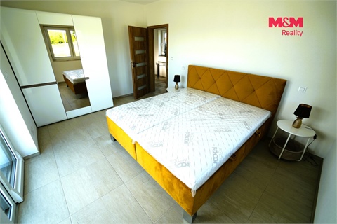 Prodej rodinného domu, 180 m² 12