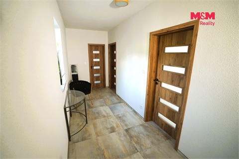 Prodej rodinného domu, 180 m² - 12