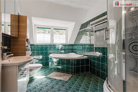 Prodej rodinného domu, 260 m² 14