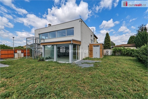 Prodej rodinného domu, 168 m² - 0