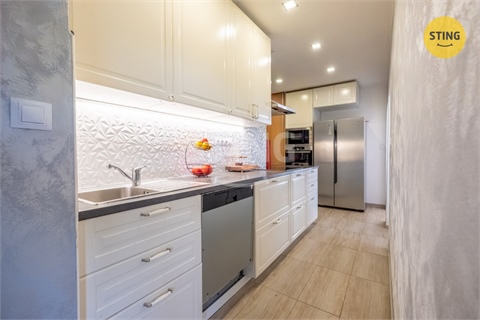 Prodej bytu 4kk, 65 m² - 2