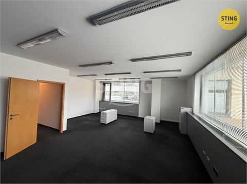 Pronájem kanceláře, 195 m² - 4