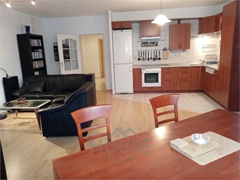 Prodej bytu 2kk, 66 m² 2