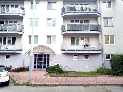 Prodej bytu 2kk, 66 m² 16