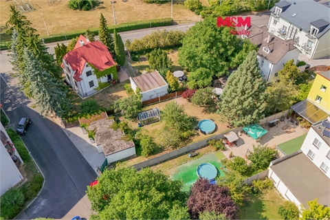 Prodej stavebního pozemku, 350 m² 0