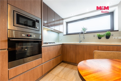 Prodej rodinného domu, 170 m² 8