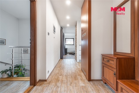 Prodej rodinného domu, 170 m² 16
