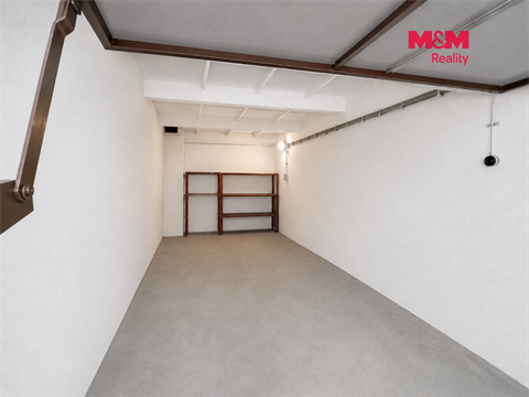 Pronájem garáže, 17 m² - 2
