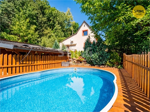 Prodej rodinného domu, 114 m² 0