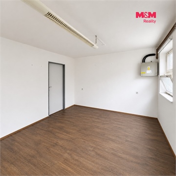 Pronájem kanceláře, 158 m² 2
