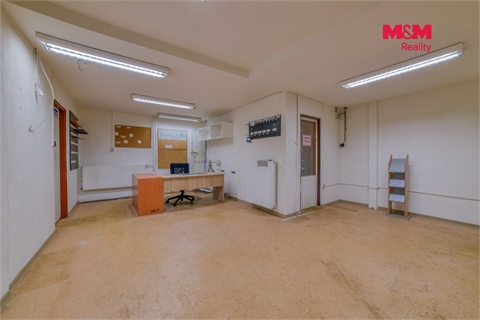 Pronájem obchodních prostor, 425 m² 18