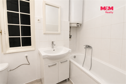 Prodej bytu 1kk, 32 m² - 2