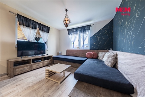 Prodej rodinného domu, 88 m² 2