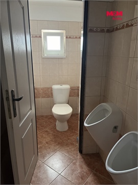 Prodej rodinného domu, 600 m² 28