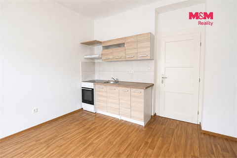 Prodej bytu 1kk, 33 m² - 0