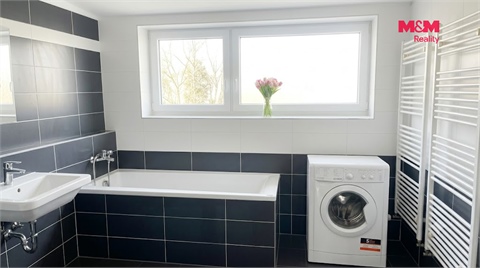 Pronájem atypického bytu, 92 m² 2