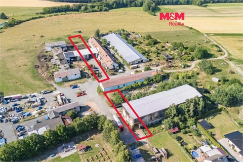 Prodej pozemku pro komerční výstavbu, 3 013 m² 0