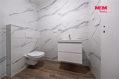 Prodej rodinného domu, 130 m² - 6