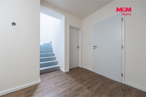 Prodej rodinného domu, 130 m² - 8