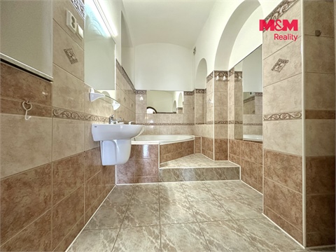 Pronájem atypického bytu, 78 m² - 2