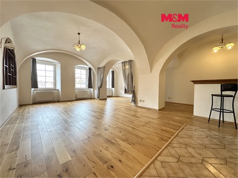 Pronájem atypického bytu, 78 m² 0