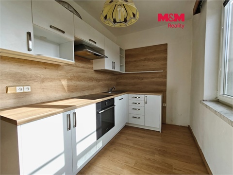 Prodej bytu 3+1, 74 m² 0