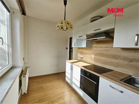 Prodej bytu 3+1, 74 m² 8
