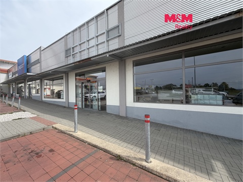 Pronájem obchodních prostor, 420 m² 0