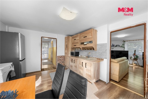 Prodej rodinného domu, 240 m² - 4