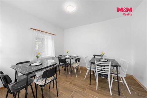 Prodej rodinného domu, 240 m² 22
