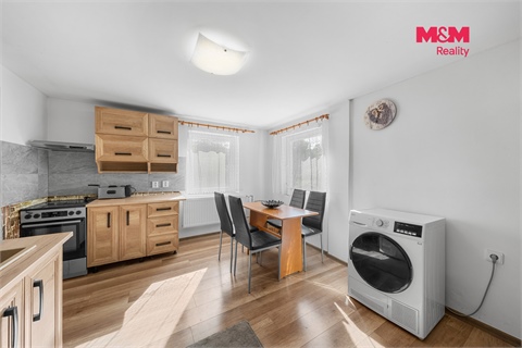 Prodej rodinného domu, 240 m² 4