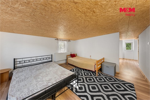 Prodej rodinného domu, 240 m² 12