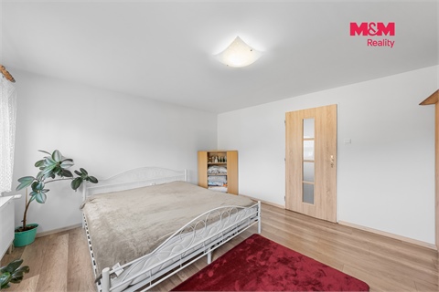 Prodej rodinného domu, 240 m² 14