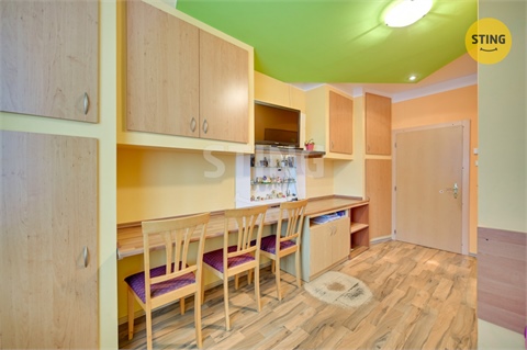 Prodej bytu 2+1, 67 m² 8