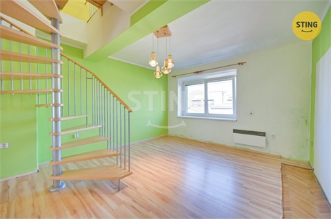 Prodej bytu 3+1, 90 m² - 2
