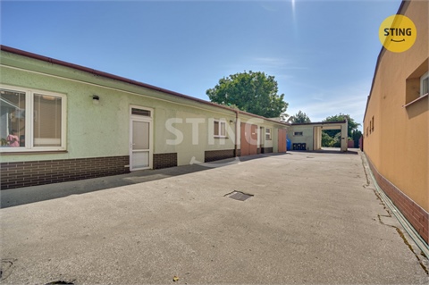 Prodej bytu 3+1, 90 m² - 28