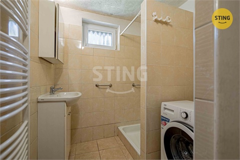 Prodej rodinného domu, 282 m² 24