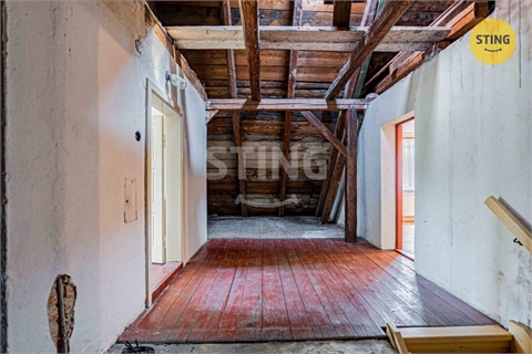 Prodej rodinného domu, 282 m² - 10