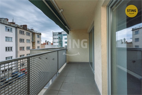 Prodej kanceláře, 65 m² 12