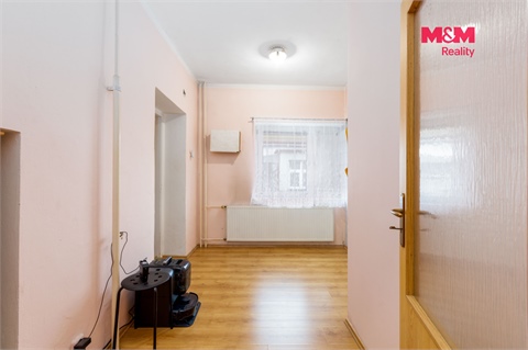 Prodej rodinného domu, 309 m² 14