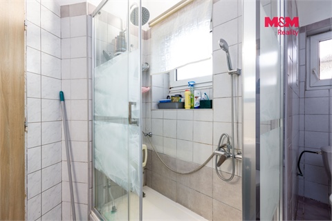 Prodej rodinného domu, 309 m² 12