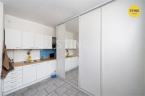 Prodej obchodních prostor, 200 m² 6