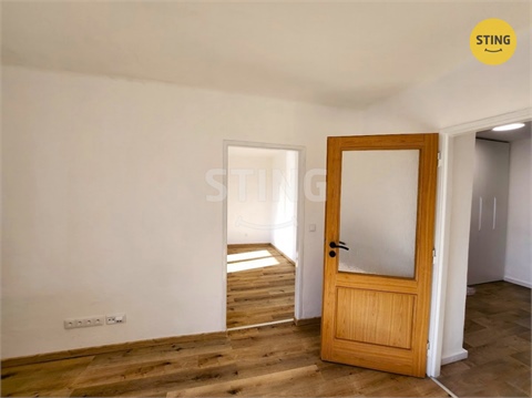 Pronájem bytu 2+1, 66 m² - 8