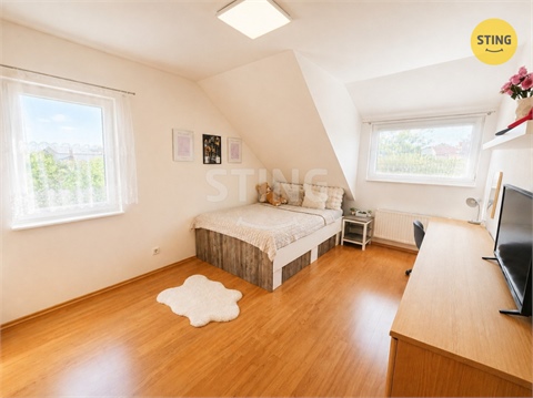 Prodej rodinného domu, 175 m² - 6