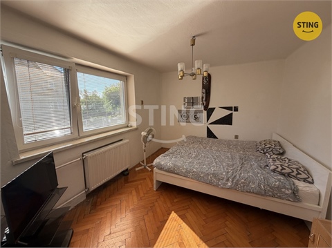 Pronájem rodinného domu, 210 m² - 2
